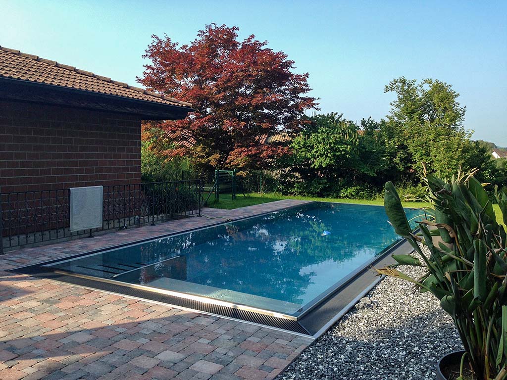 Edelstahlpool